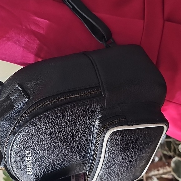 Burkely NWT Pebbled Leather Black/White Backpack/ Crossbody Bag main image 5